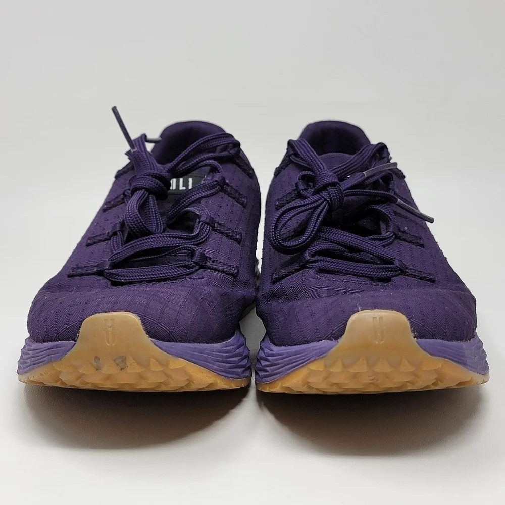NOBULL plum ripstop runner